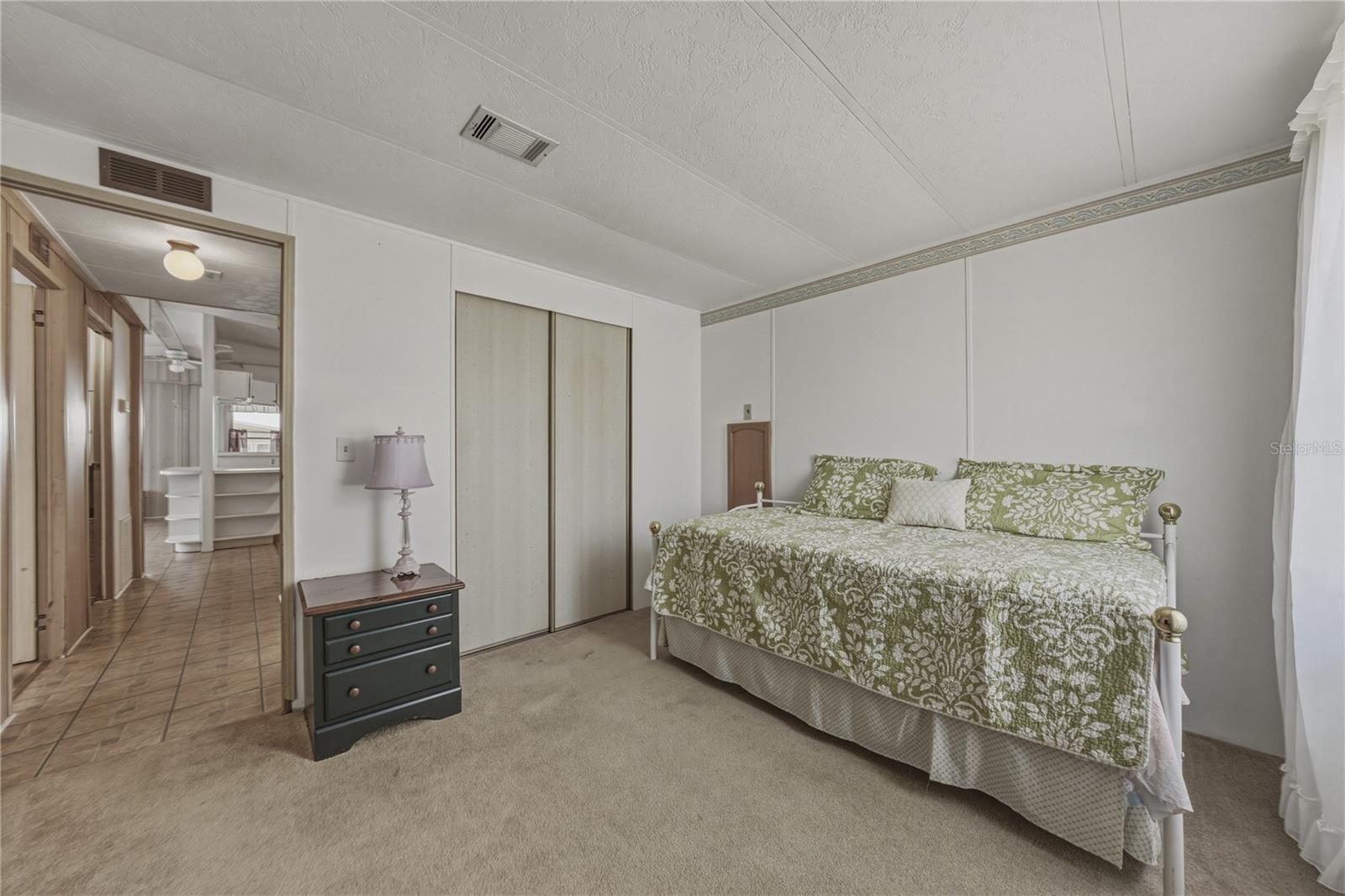 3201 HIDDEN LAKE DR, WESLEY CHAPEL, FL, 33543