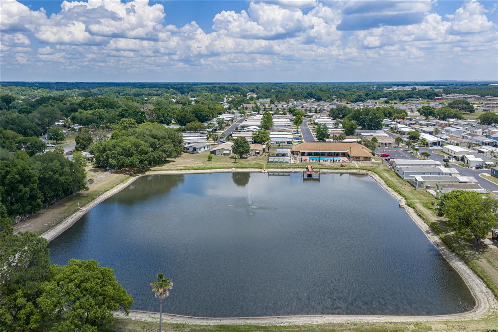 3201 HIDDEN LAKE DR, WESLEY CHAPEL, FL, 33543