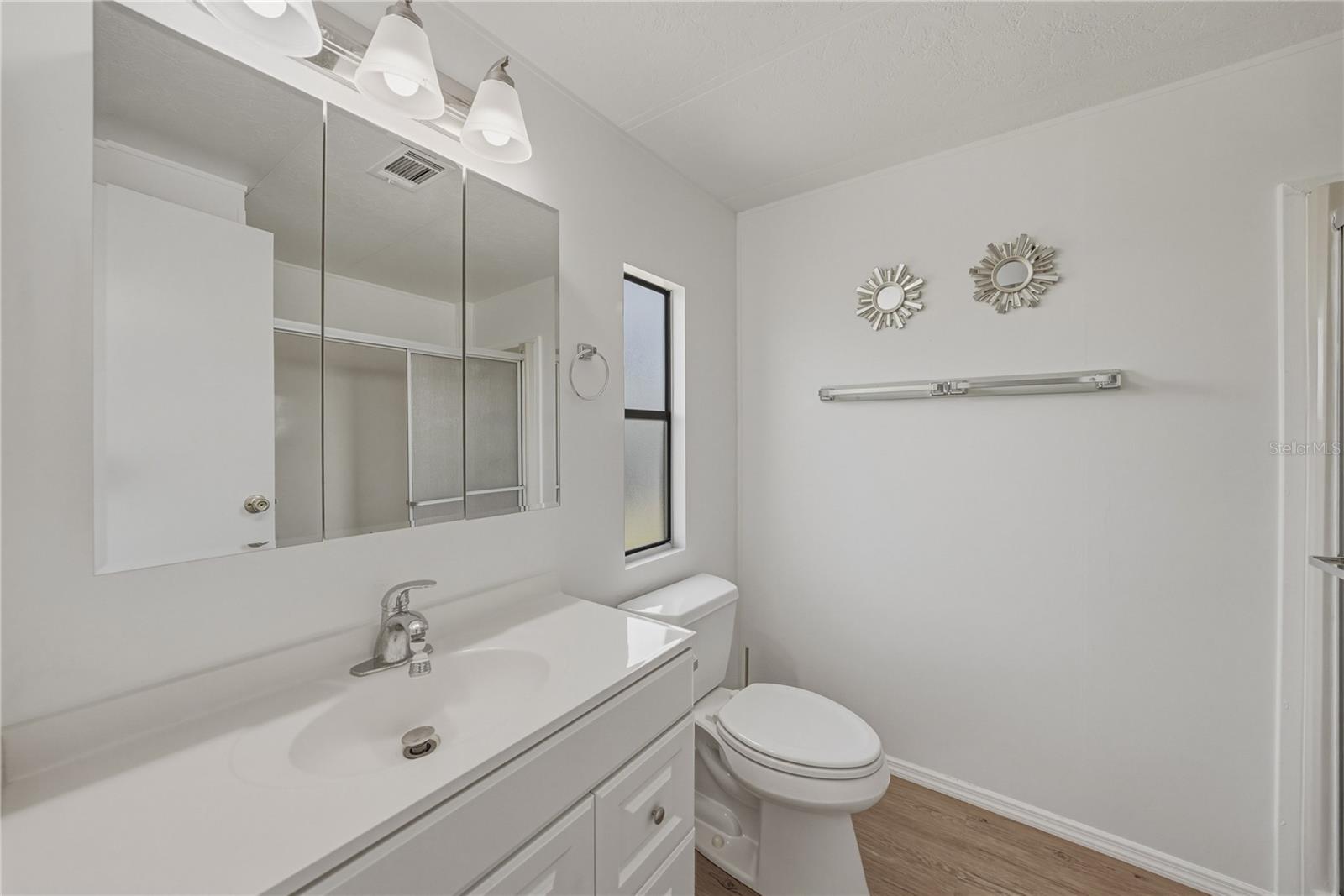 3201 HIDDEN LAKE DR, WESLEY CHAPEL, FL, 33543