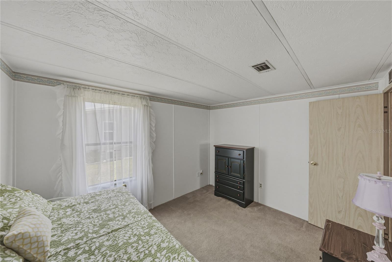 3201 HIDDEN LAKE DR, WESLEY CHAPEL, FL, 33543