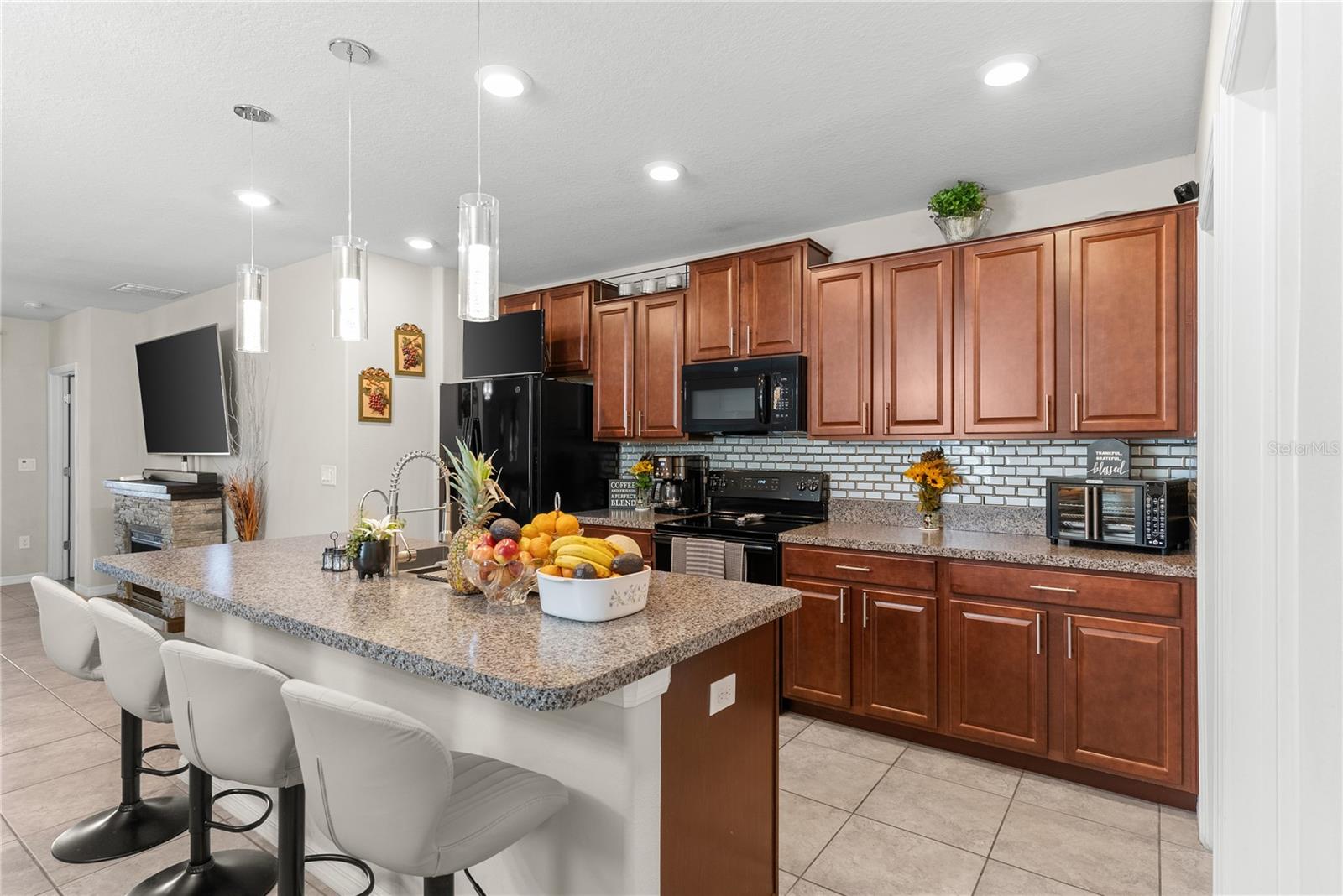 10216 CARLOWAY HILLS DR, WIMAUMA, FL, 33598