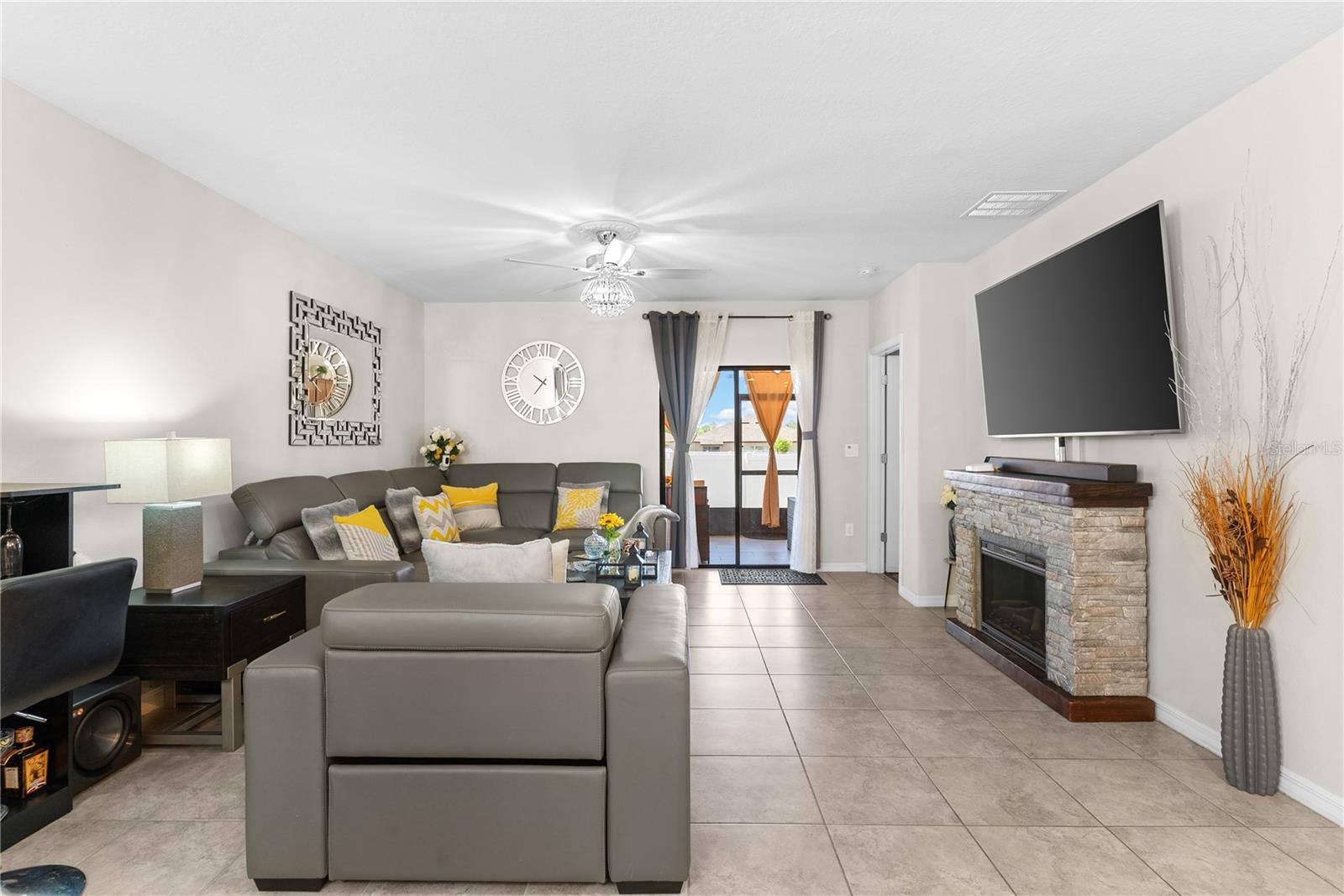 10216 CARLOWAY HILLS DR, WIMAUMA, FL, 33598