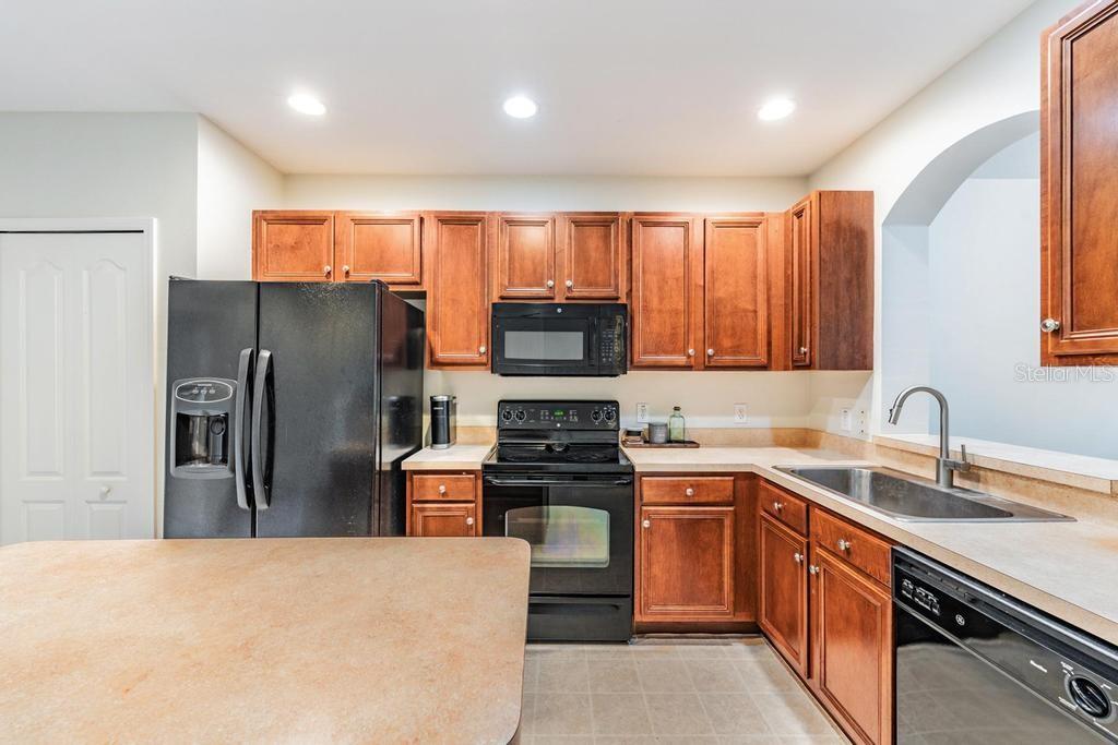 12441 FOXMOOR PEAK DR, RIVERVIEW, FL, 33579
