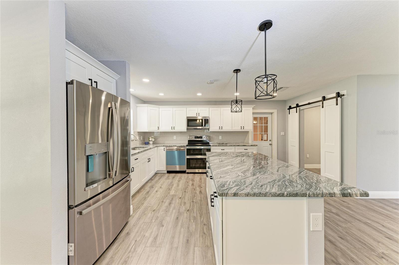 2401 10TH ST W, PALMETTO, FL, 34221