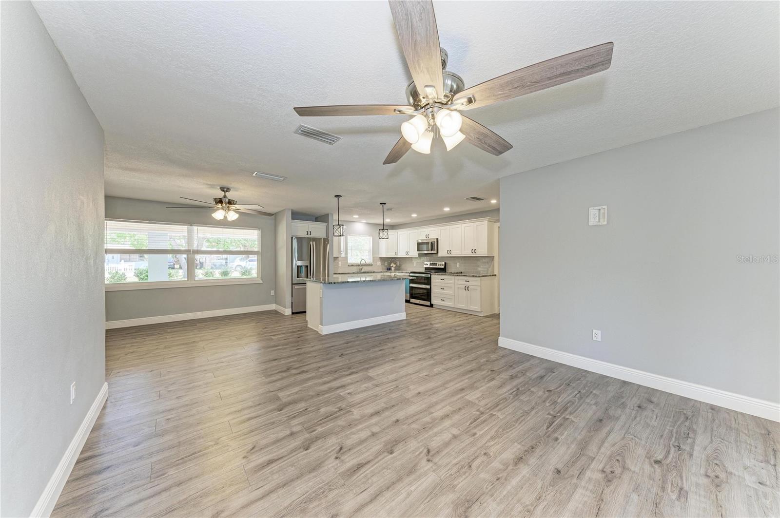 2401 10TH ST W, PALMETTO, FL, 34221