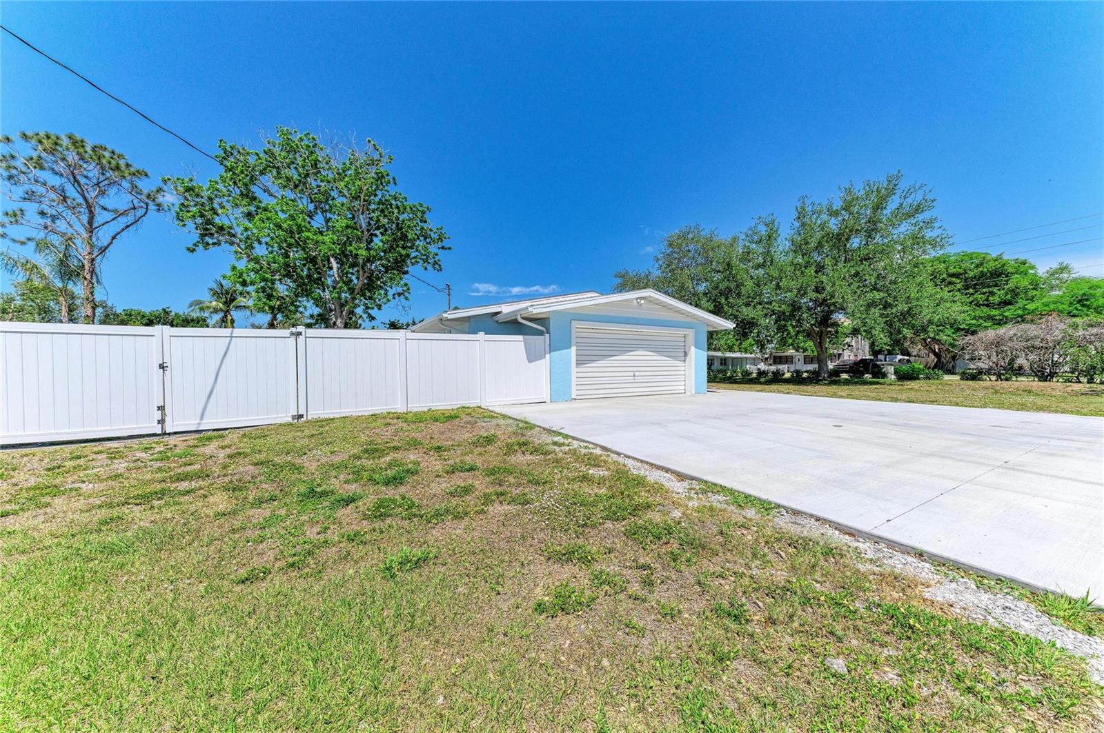 2401 10TH ST W, PALMETTO, FL, 34221