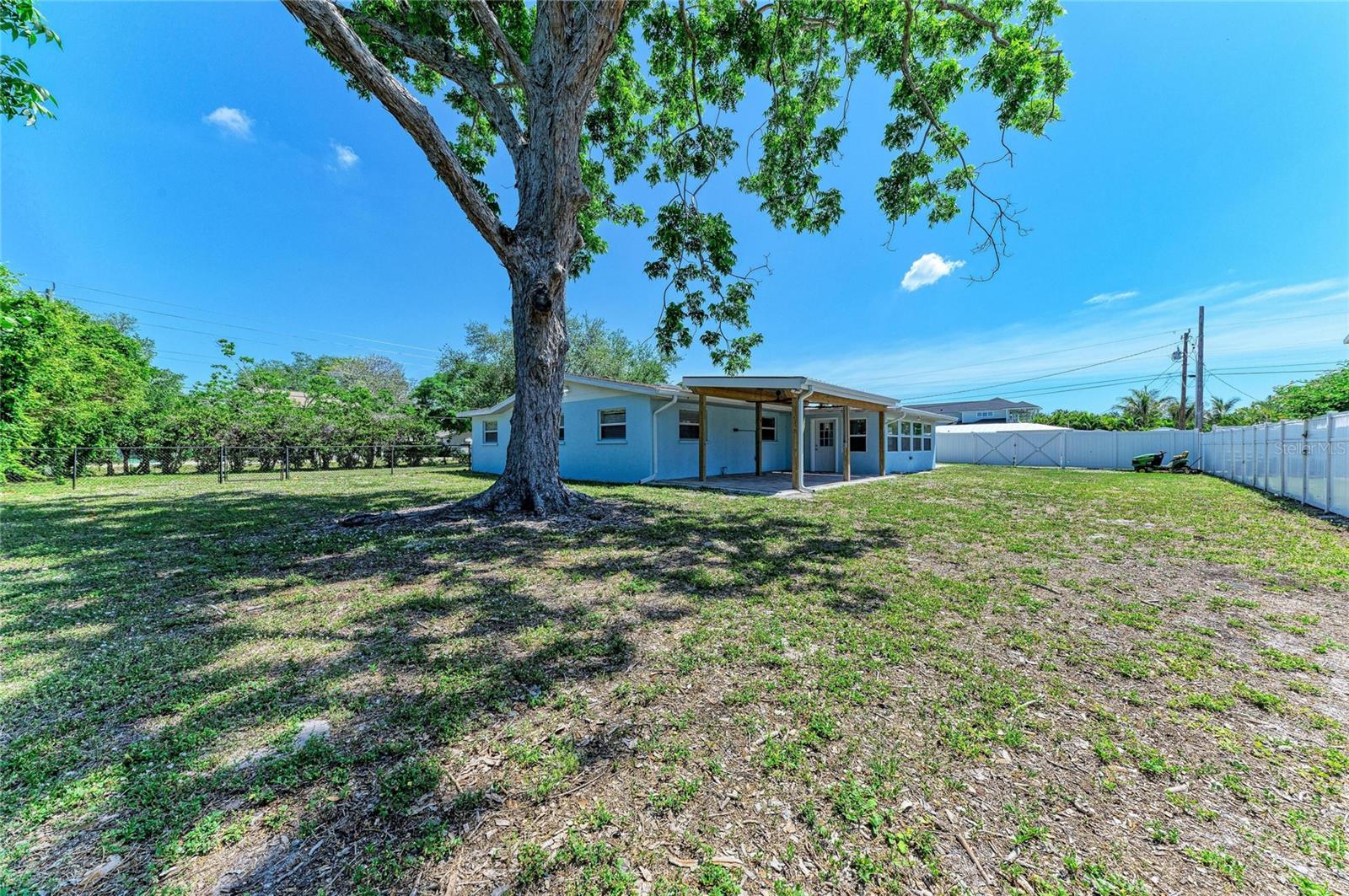 2401 10TH ST W, PALMETTO, FL, 34221