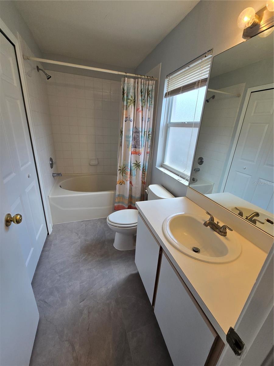 3126 PINE TOP DR, VALRICO, FL, 33594
