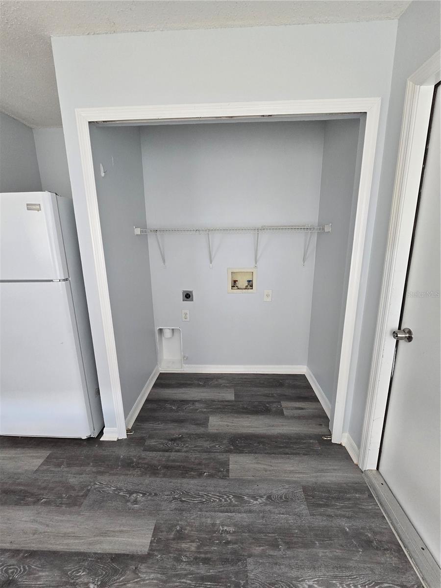 3126 PINE TOP DR, VALRICO, FL, 33594