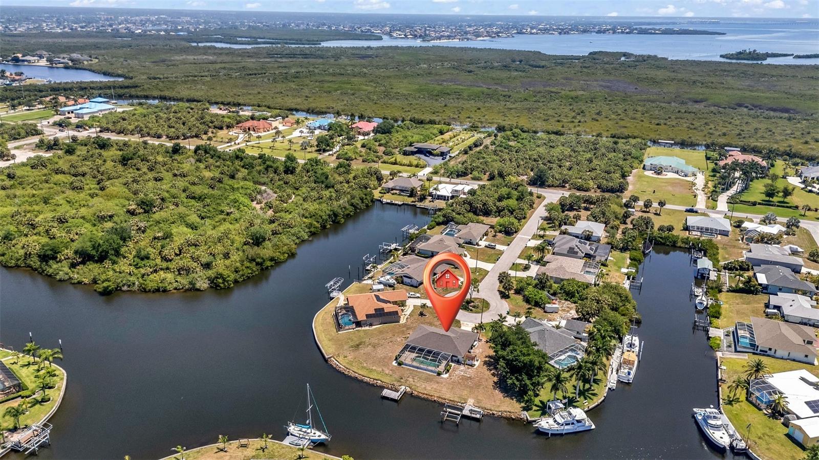 19220 MOORE HAVEN CT, PORT CHARLOTTE, FL, 33948