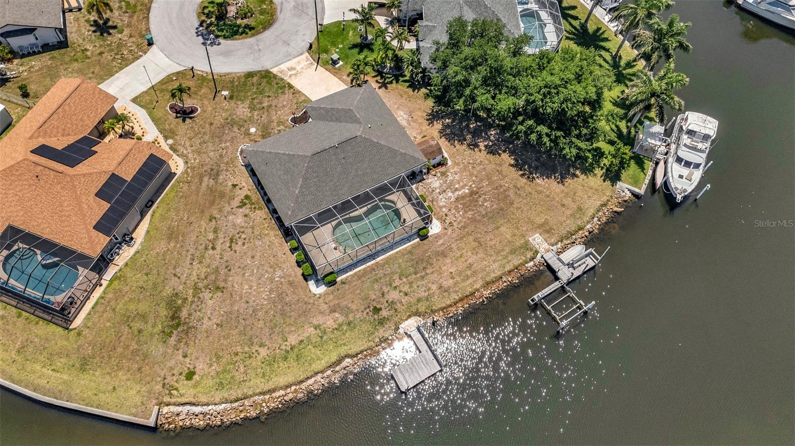 19220 MOORE HAVEN CT, PORT CHARLOTTE, FL, 33948