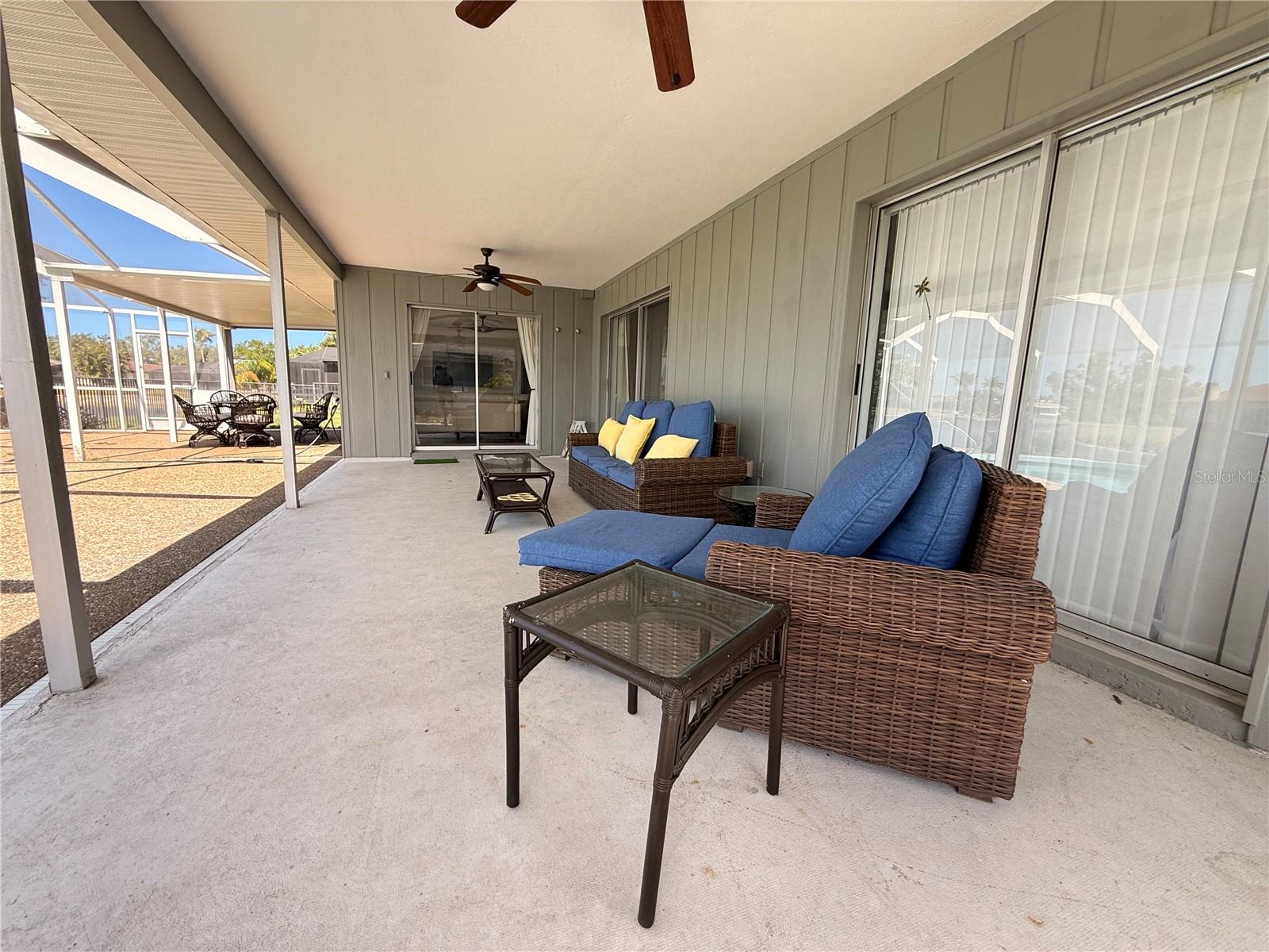 984 N GONDOLA DR, VENICE, FL, 34293