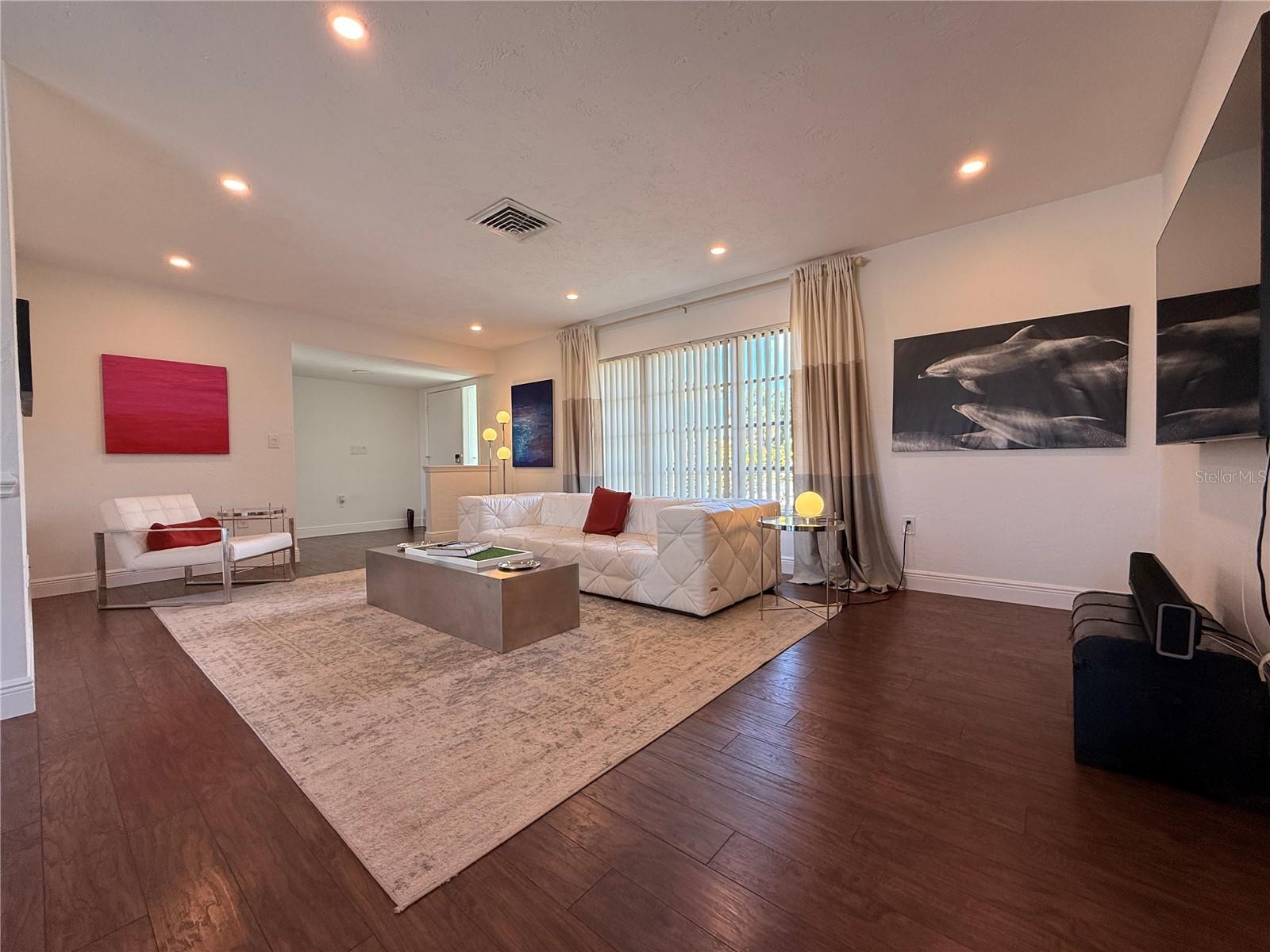 984 N GONDOLA DR, VENICE, FL, 34293