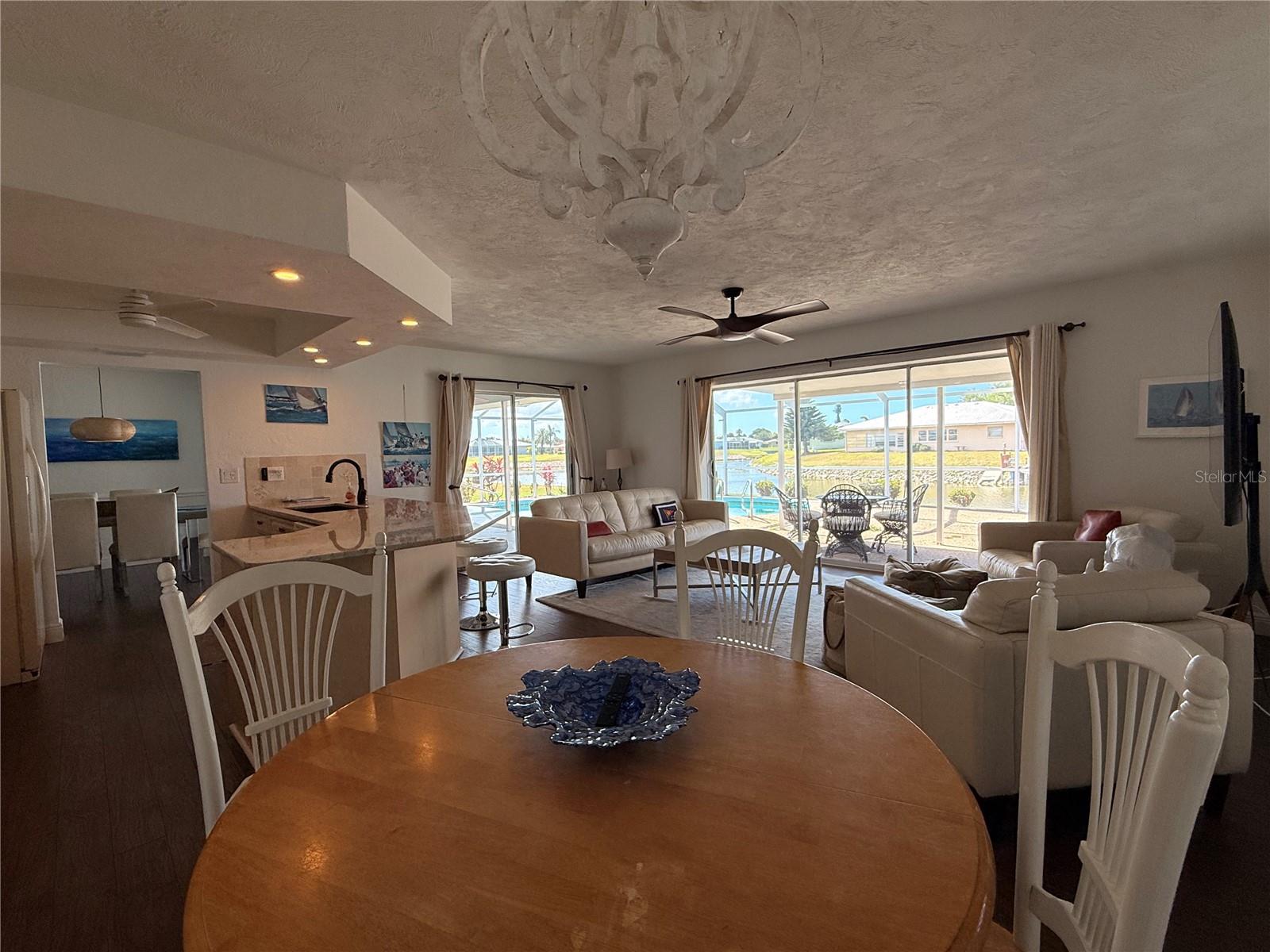 984 N GONDOLA DR, VENICE, FL, 34293