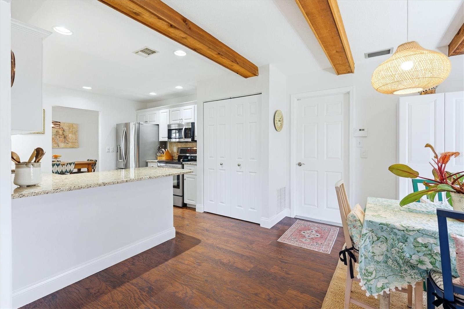 5455 FOXWOOD DR, SARASOTA, FL, 34232