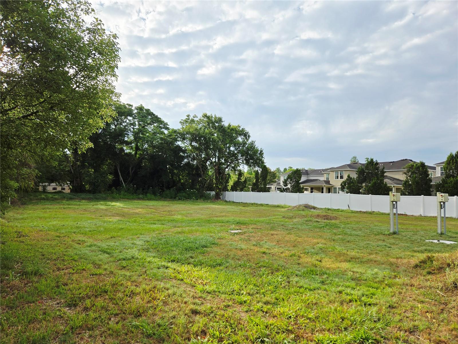 14701 DEL VALLE RD, TAMPA, FL, 33625