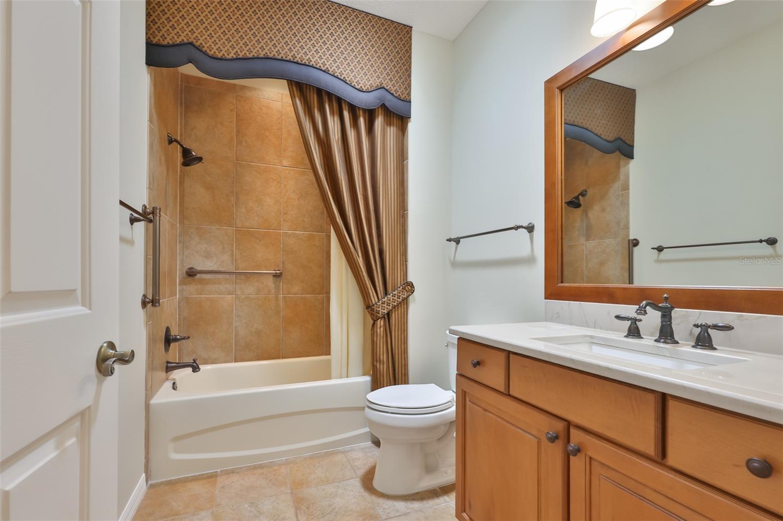 1368 EMERALD DUNES DR, SUN CITY CENTER, FL, 33573