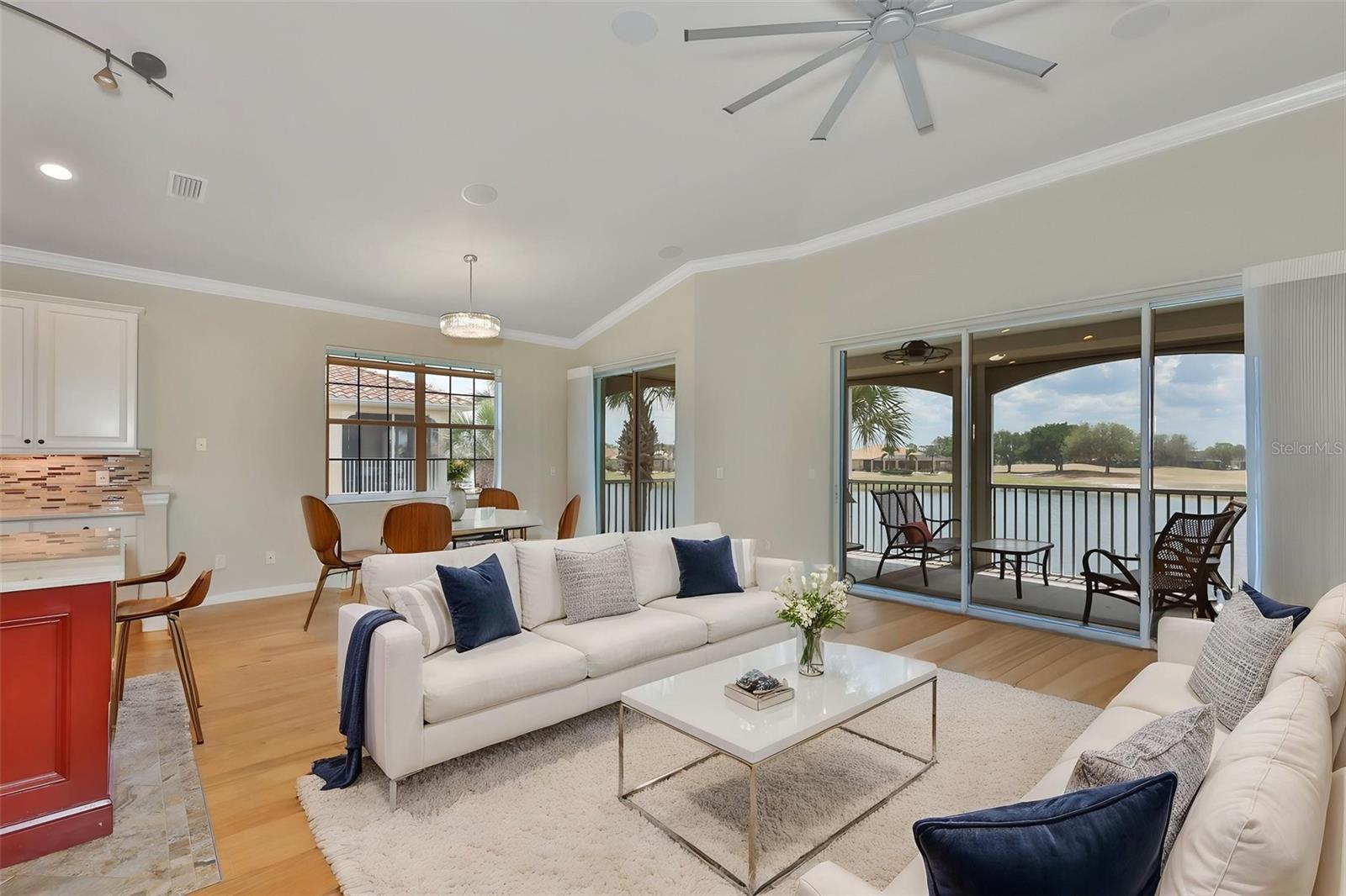 1368 EMERALD DUNES DR, SUN CITY CENTER, FL, 33573