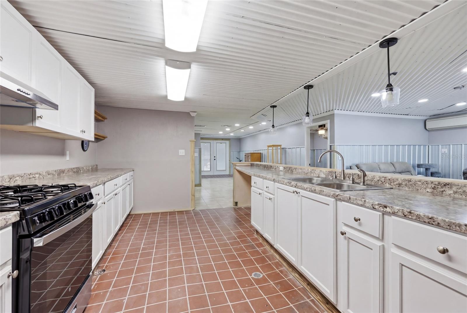 505 3RD ST, CEDAR KEY, FL, 32625