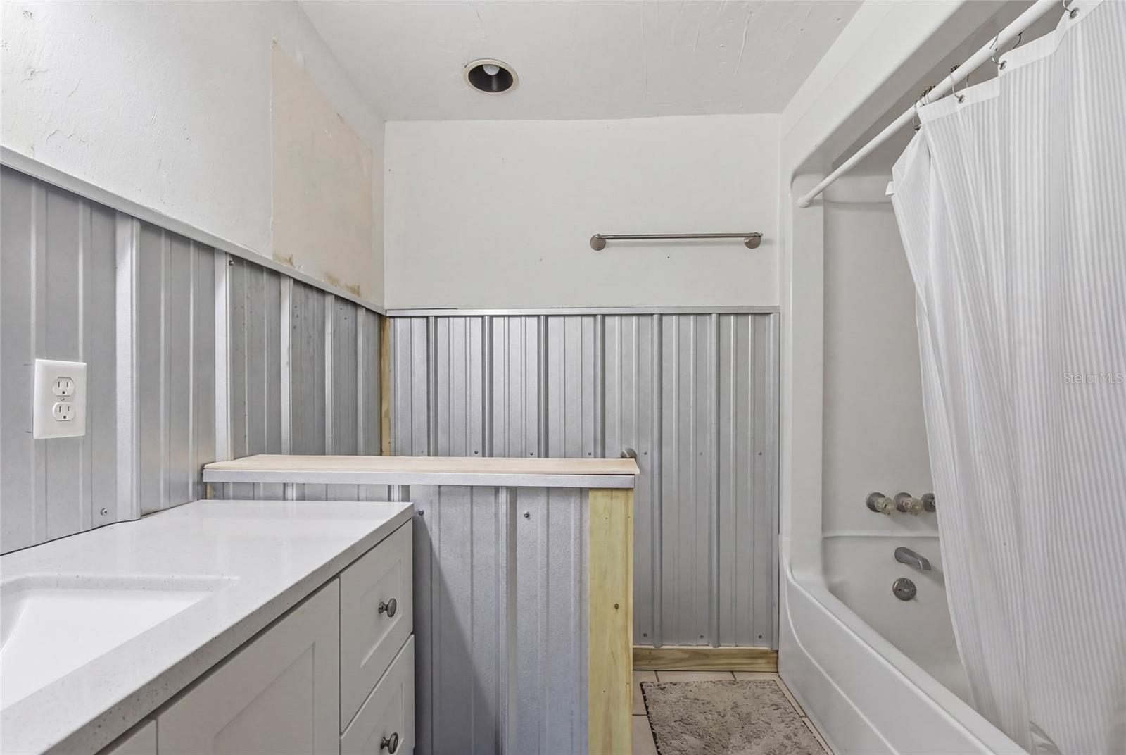 505 3RD ST, CEDAR KEY, FL, 32625