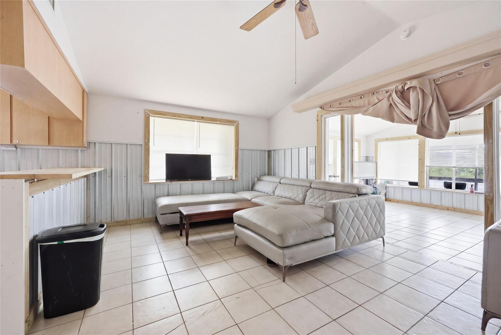 505 3RD ST, CEDAR KEY, FL, 32625