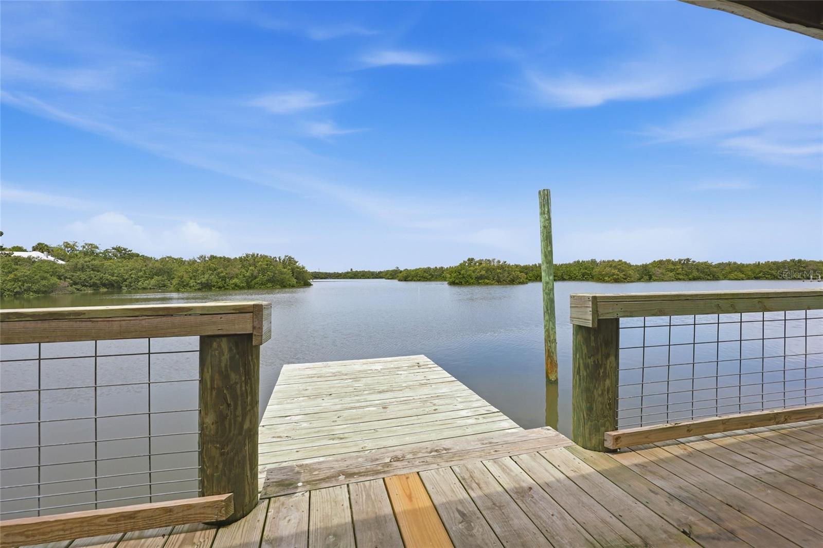 505 3RD ST, CEDAR KEY, FL, 32625