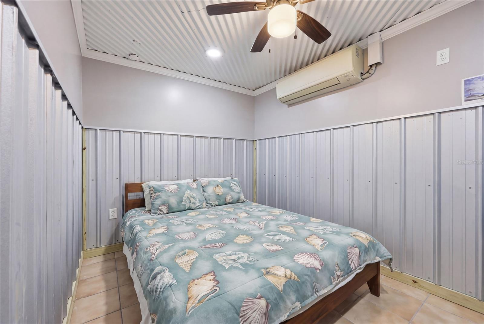 505 3RD ST, CEDAR KEY, FL, 32625