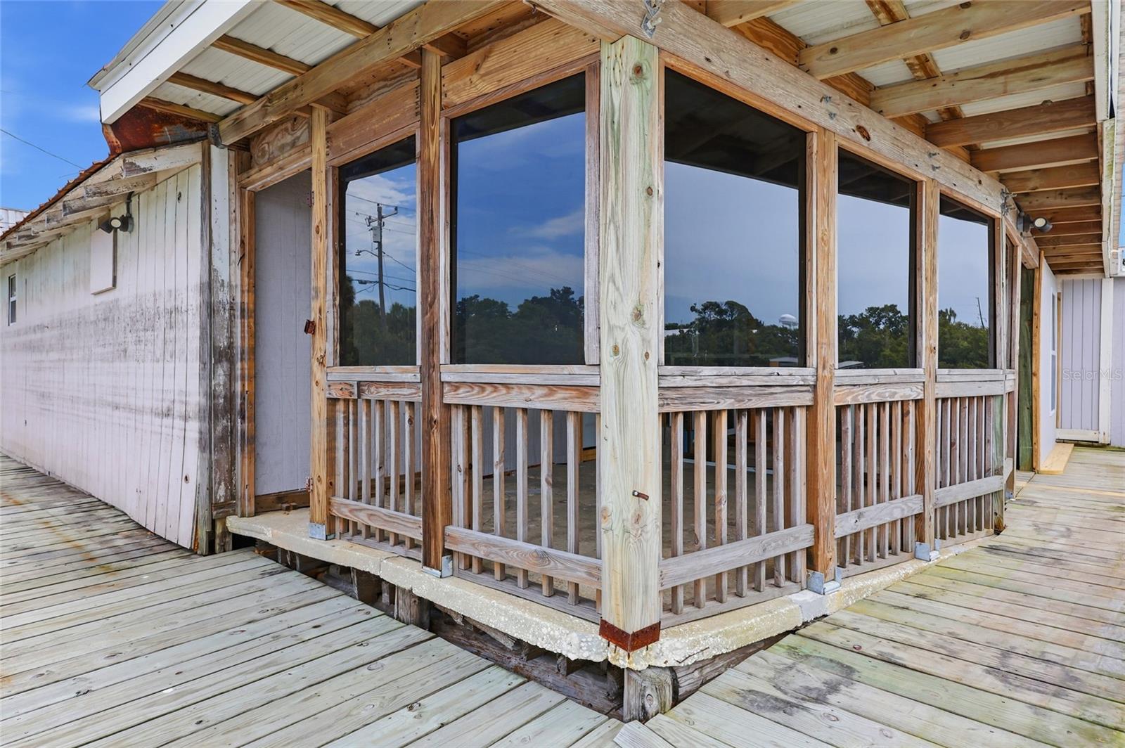 505 3RD ST, CEDAR KEY, FL, 32625