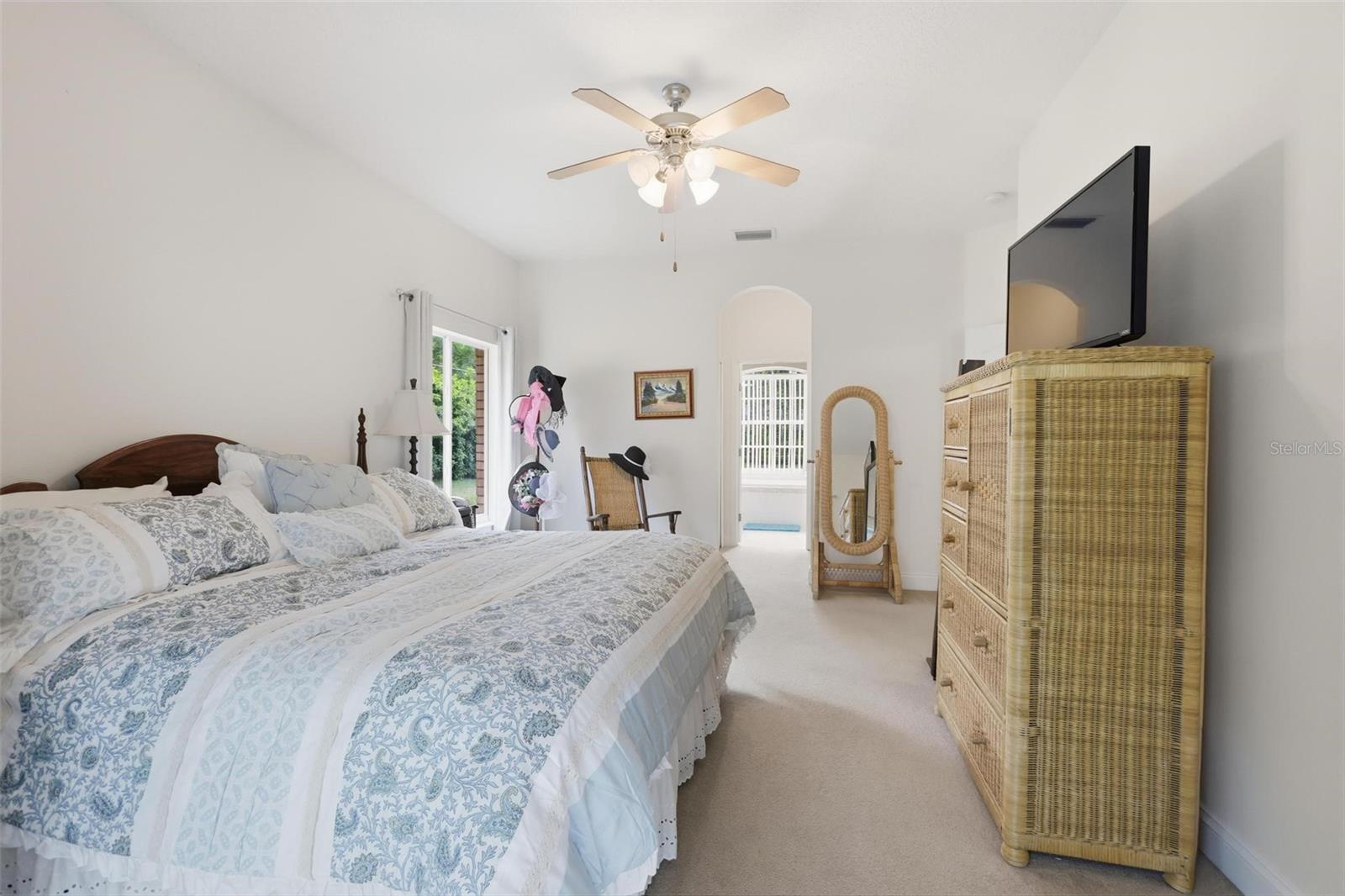 1661 WONDERING OAK LN, DELAND, FL, 32720