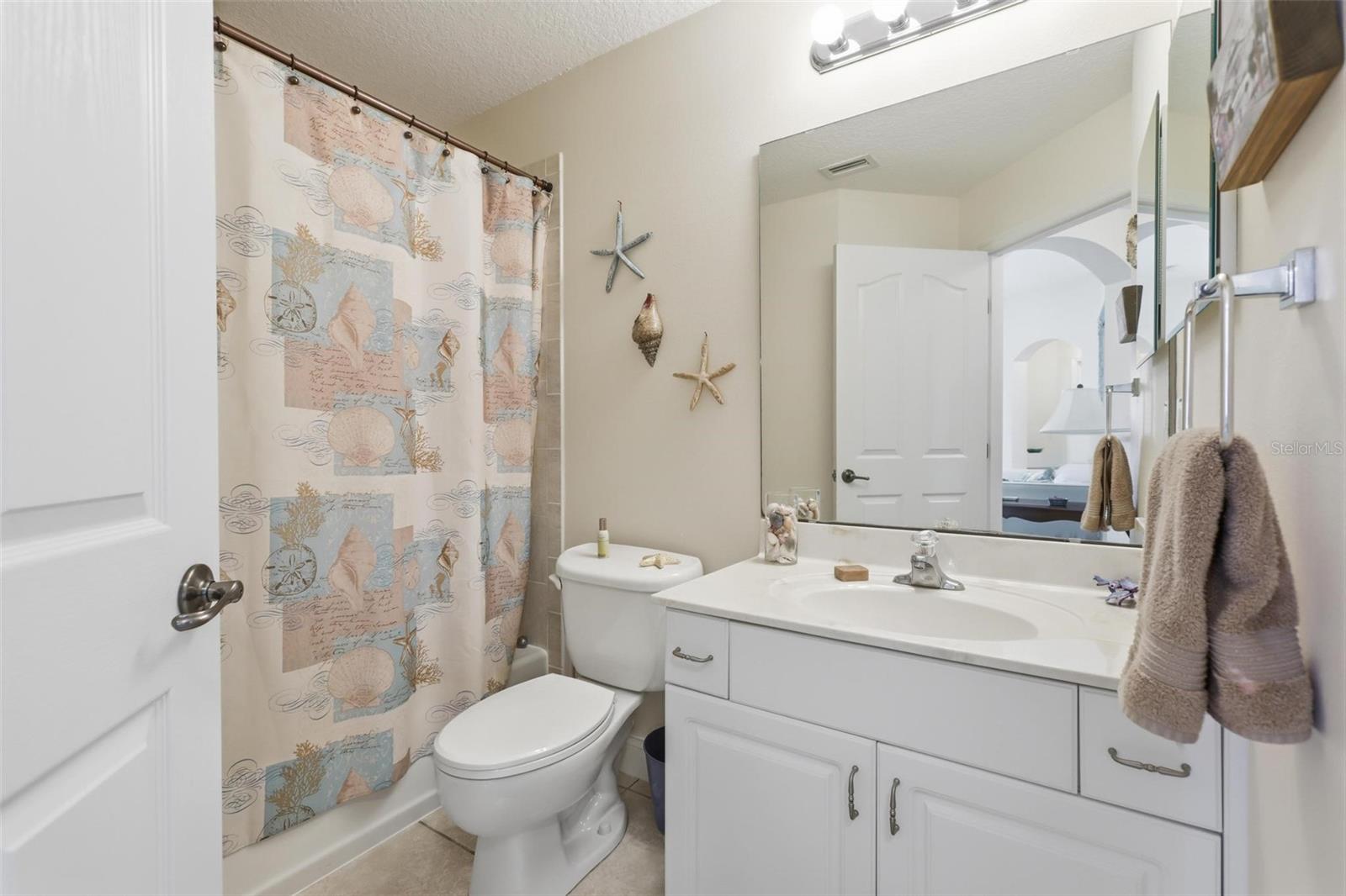 1661 WONDERING OAK LN, DELAND, FL, 32720