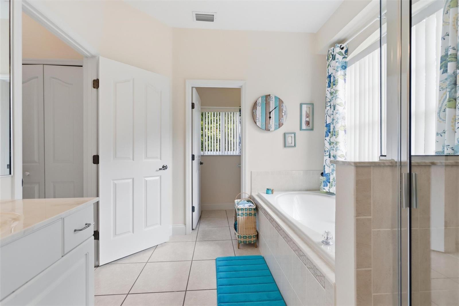 1661 WONDERING OAK LN, DELAND, FL, 32720