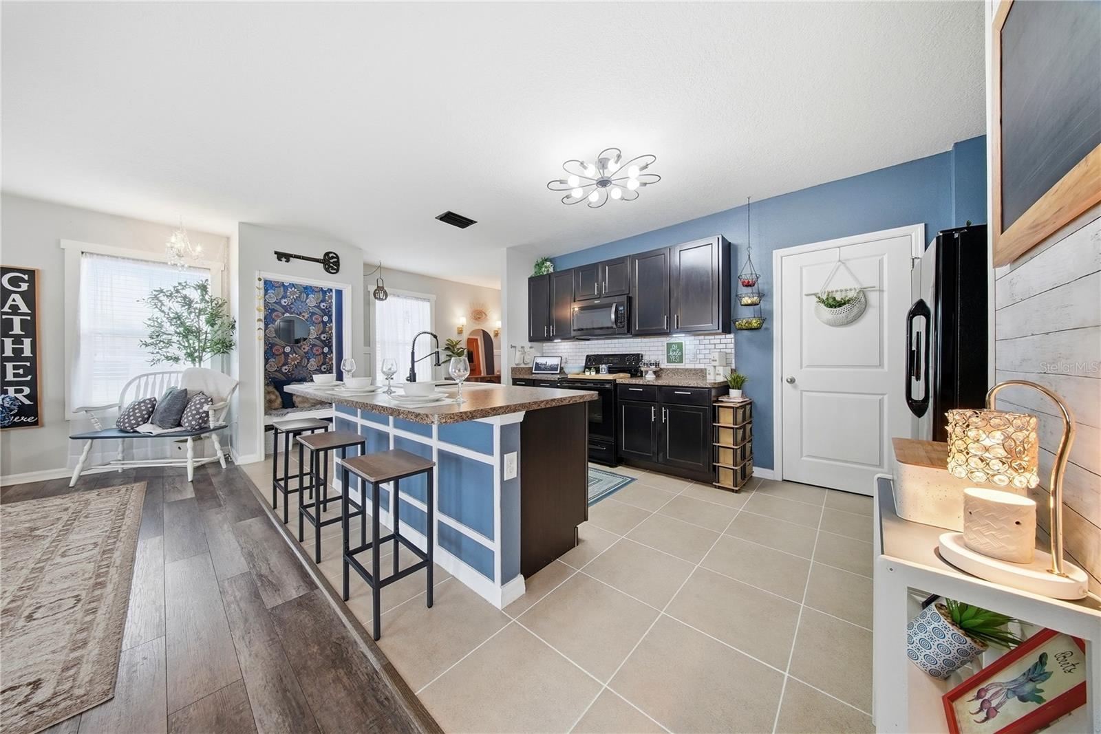 10101 MANGROVE WELL RD, RUSKIN, FL, 33573