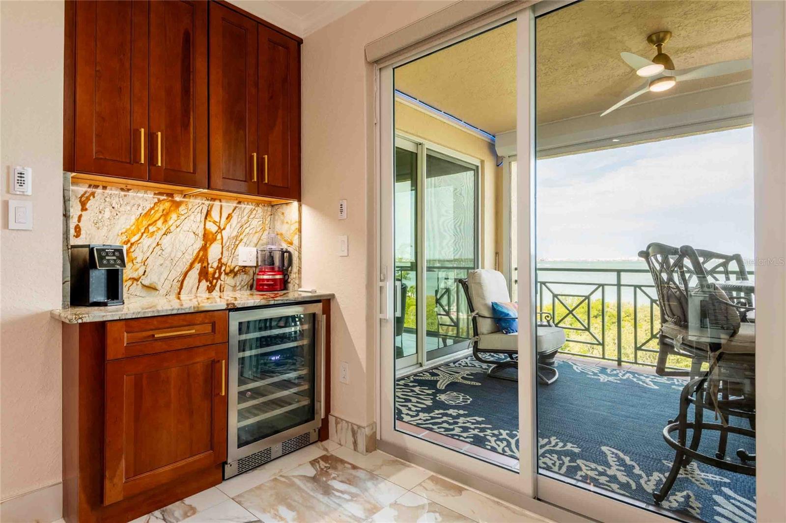 4737 DOLPHIN CAY LN S #407, ST PETERSBURG, FL, 33711