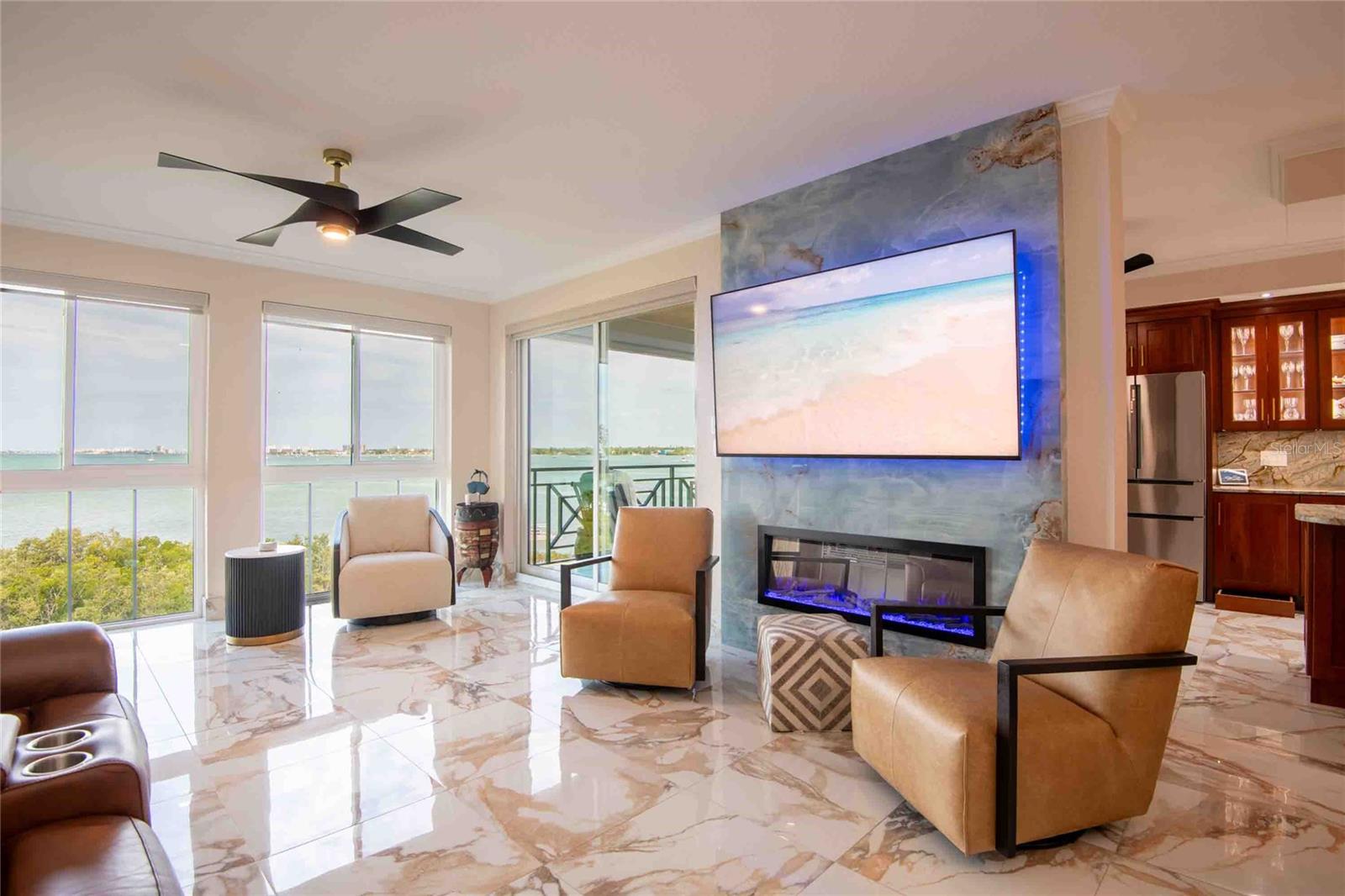 4737 DOLPHIN CAY LN S #407, ST PETERSBURG, FL, 33711