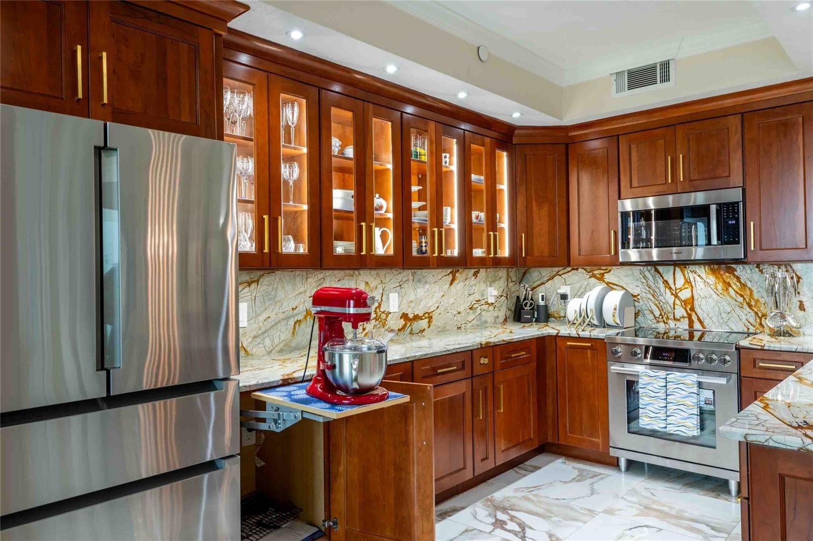 4737 DOLPHIN CAY LN S #407, ST PETERSBURG, FL, 33711