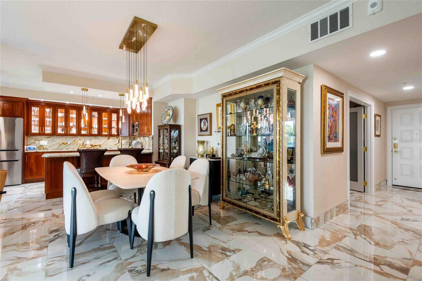 4737 DOLPHIN CAY LN S #407, ST PETERSBURG, FL, 33711