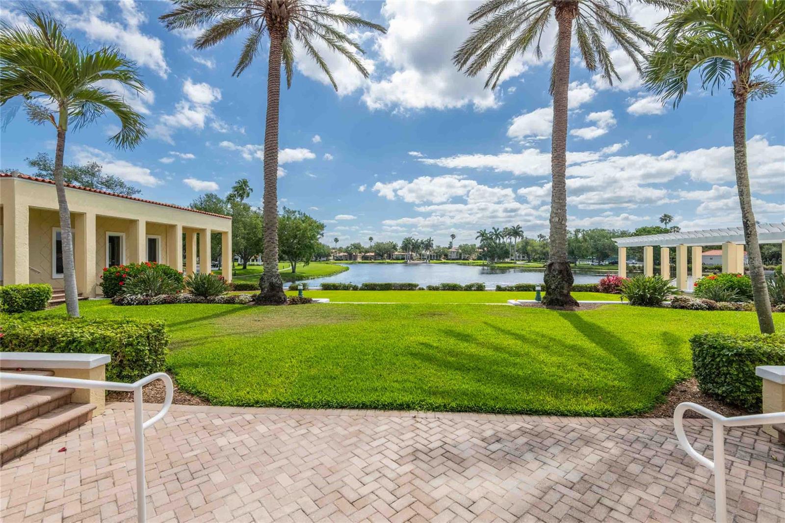 4737 DOLPHIN CAY LN S #407, ST PETERSBURG, FL, 33711