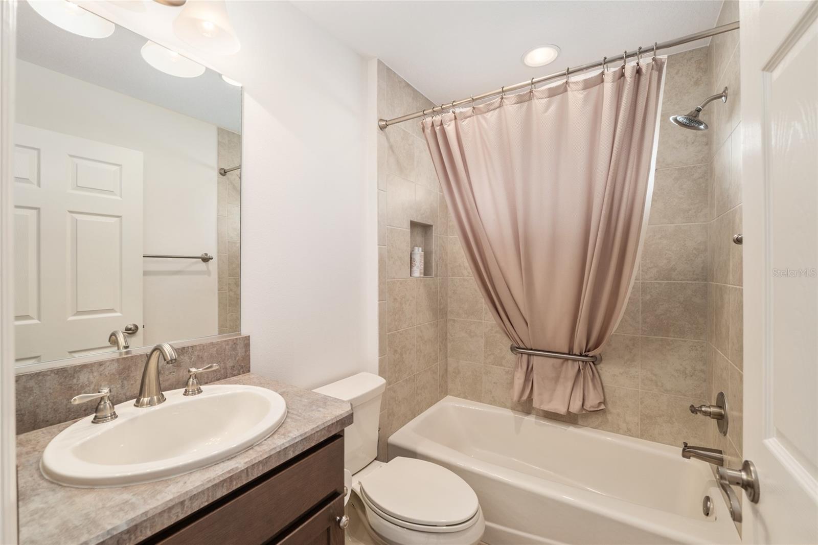 3283 PETERSON PL, THE VILLAGES, FL, 32163