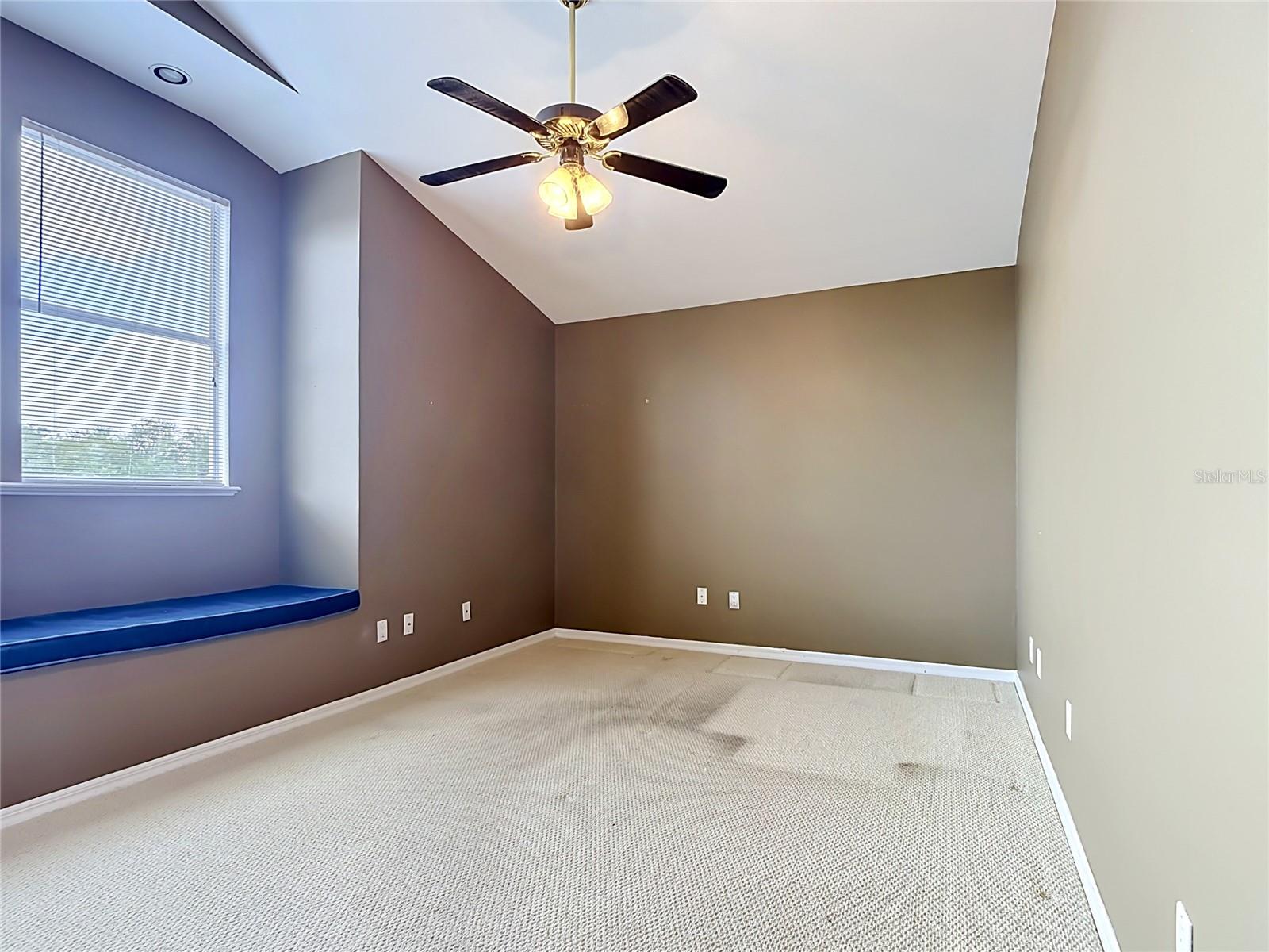 3880 HUNTERS ISLE DR, ORLANDO, FL, 32837