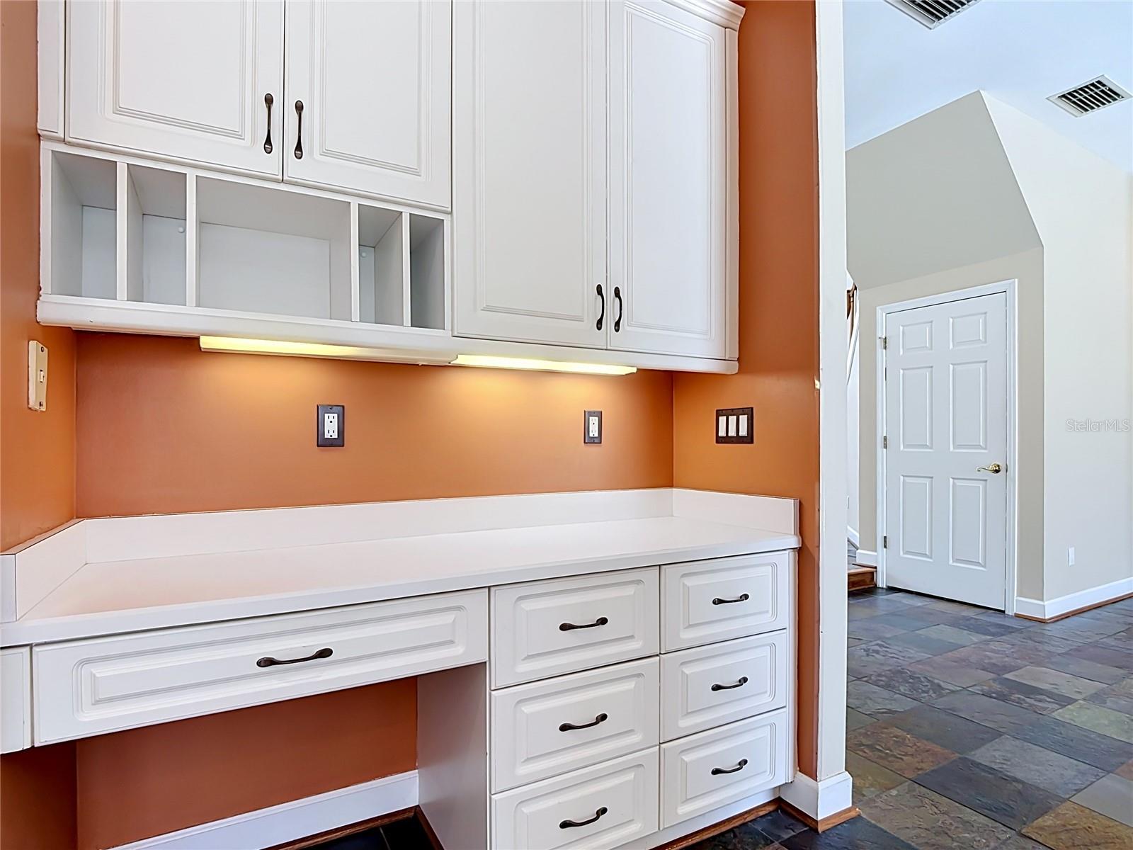 3880 HUNTERS ISLE DR, ORLANDO, FL, 32837