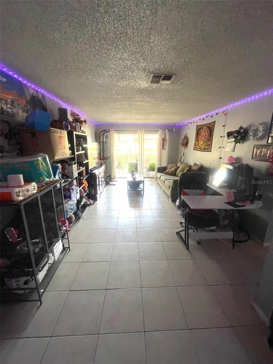 654 KENWICK CIR #104, CASSELBERRY, FL, 32707
