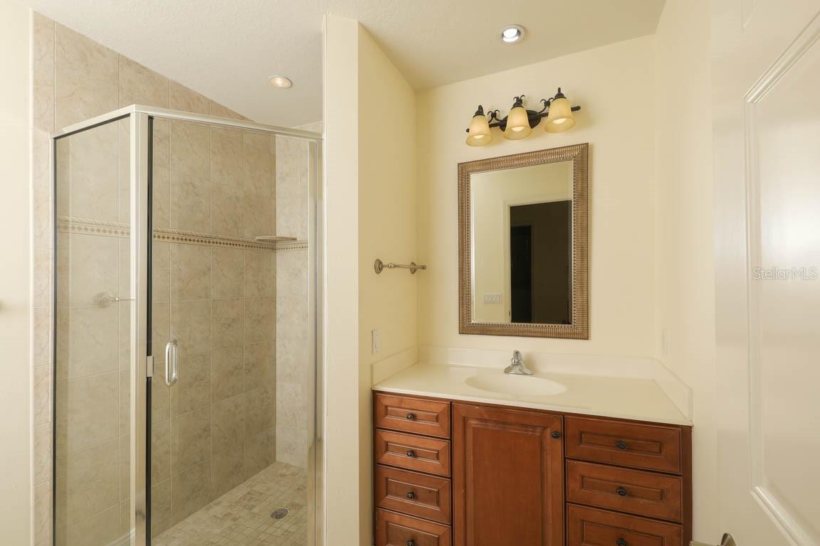 7612 LAKE VISTA CT #308, LAKEWOOD RANCH, FL, 34202