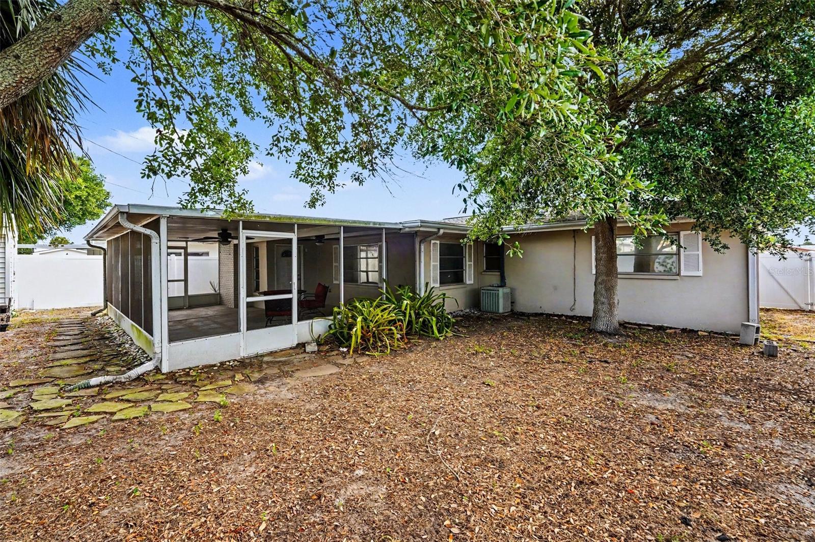 106 S MAYWOOD AVE, CLEARWATER, FL, 33765