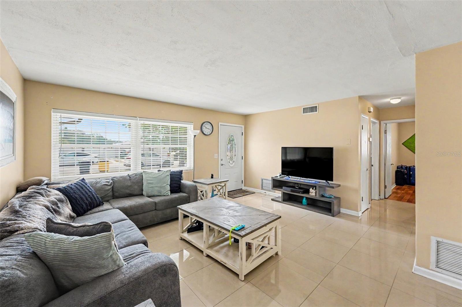 106 S MAYWOOD AVE, CLEARWATER, FL, 33765