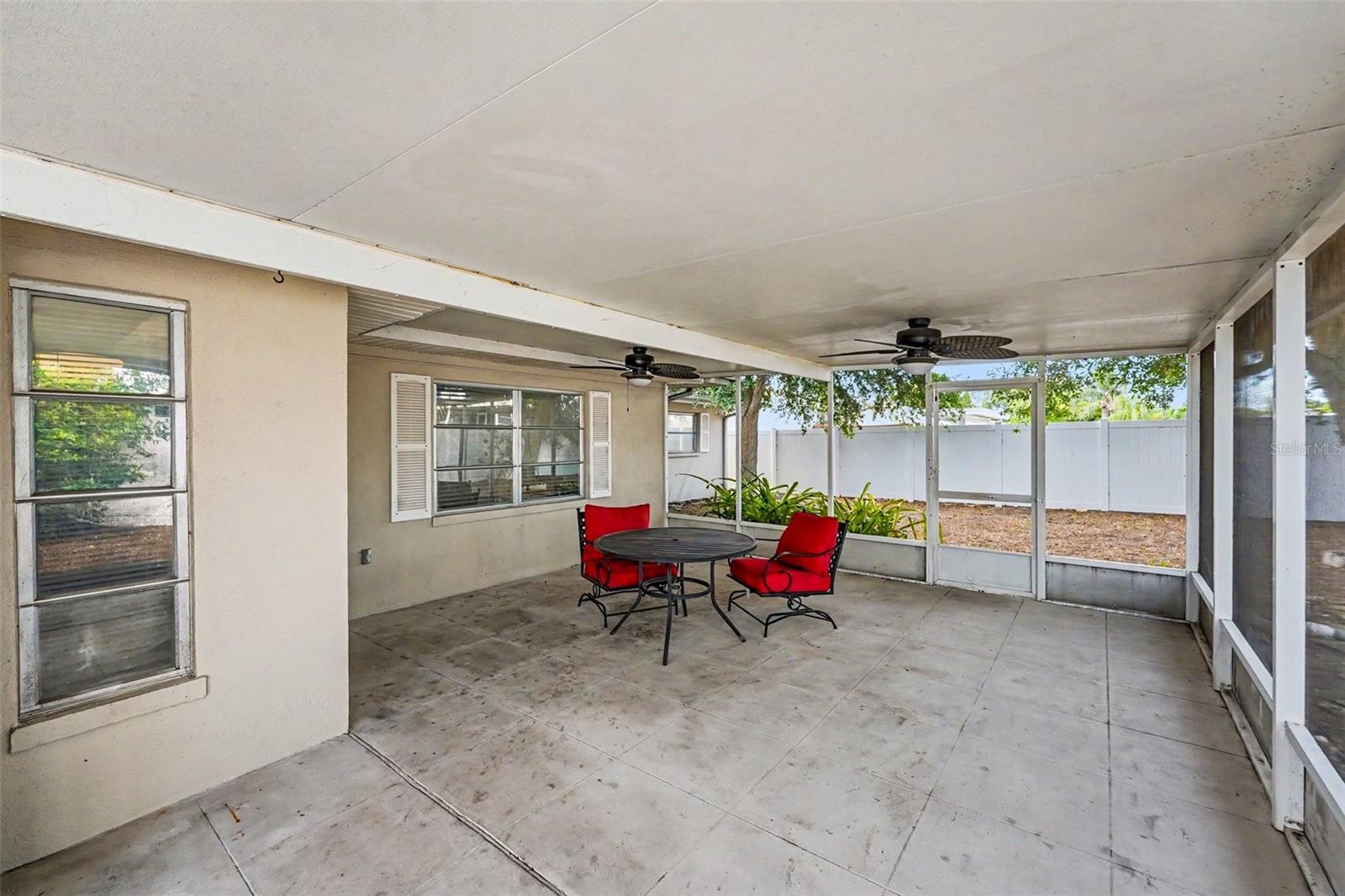 106 S MAYWOOD AVE, CLEARWATER, FL, 33765
