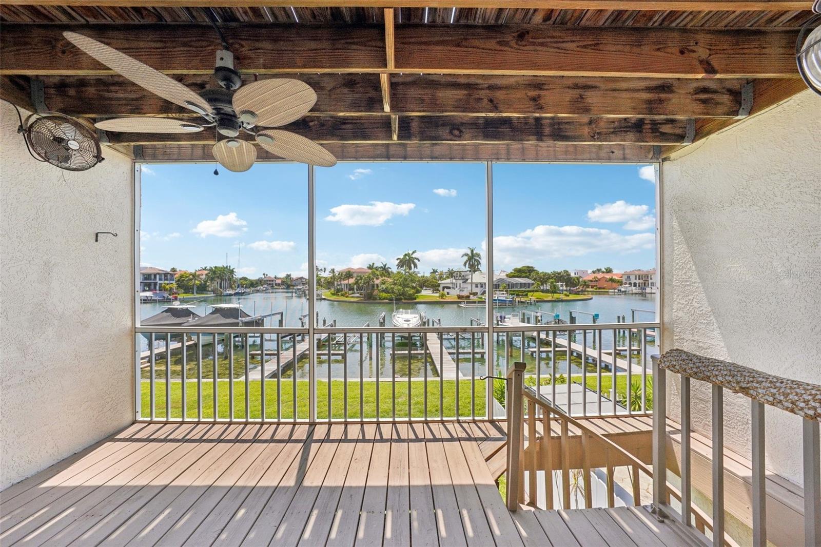637 PINELLAS BAYWAY #105, TIERRA VERDE, FL, 33715