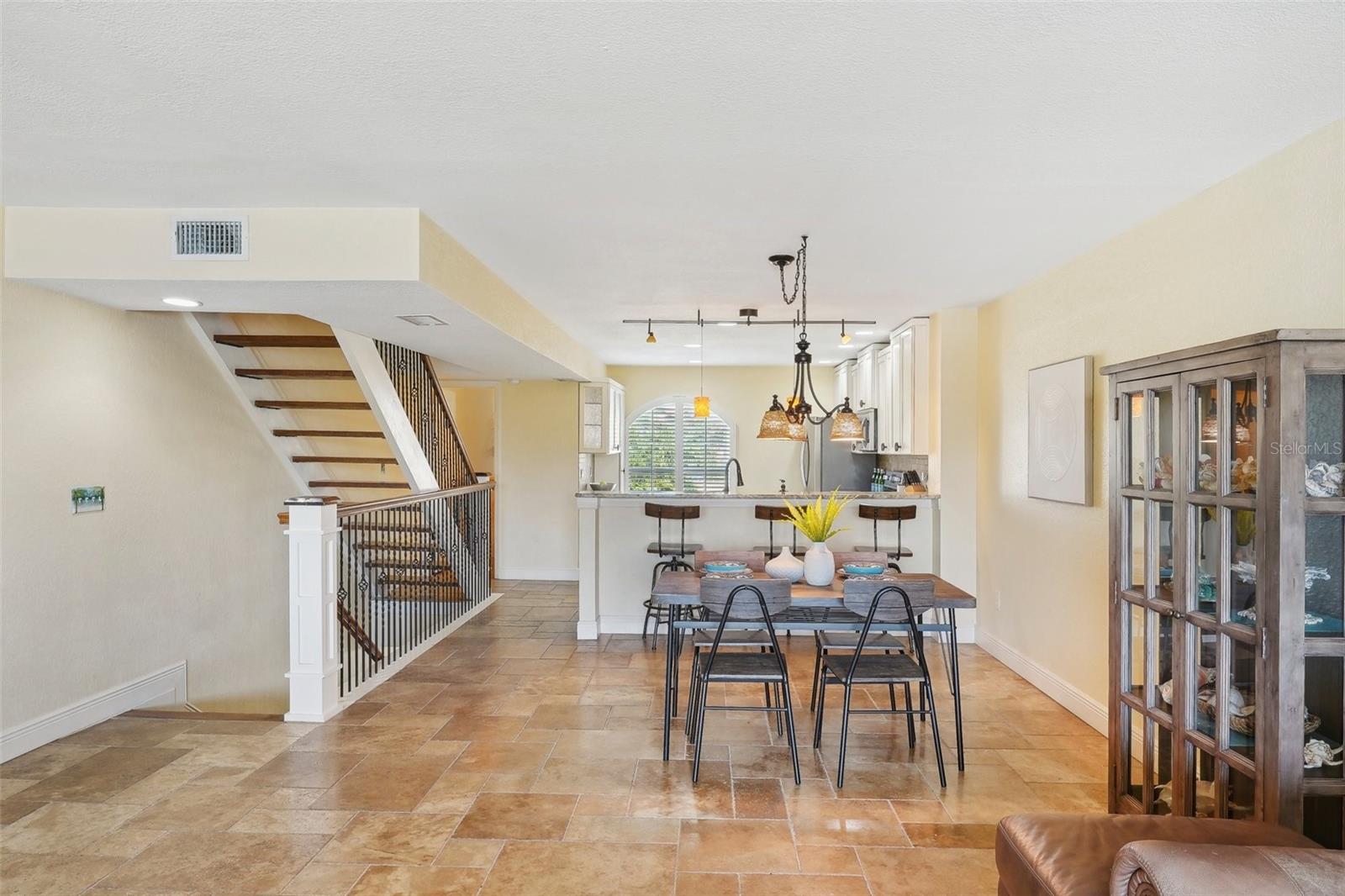637 PINELLAS BAYWAY #105, TIERRA VERDE, FL, 33715