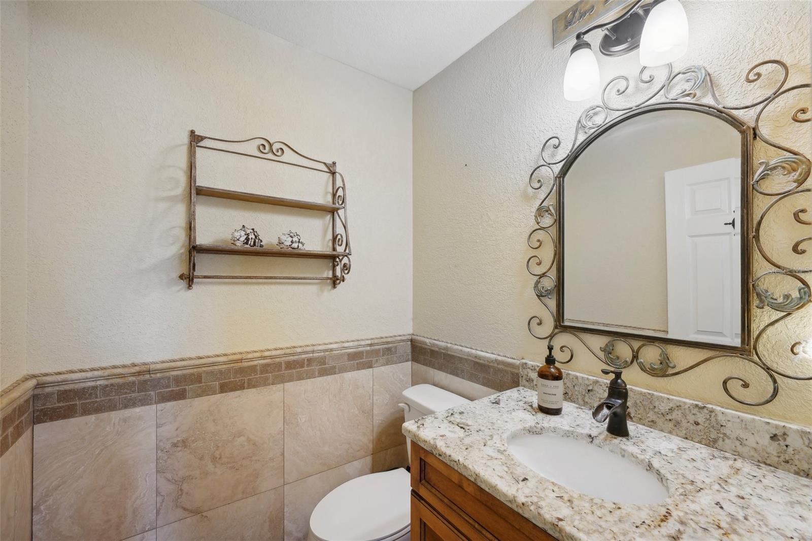 637 PINELLAS BAYWAY #105, TIERRA VERDE, FL, 33715