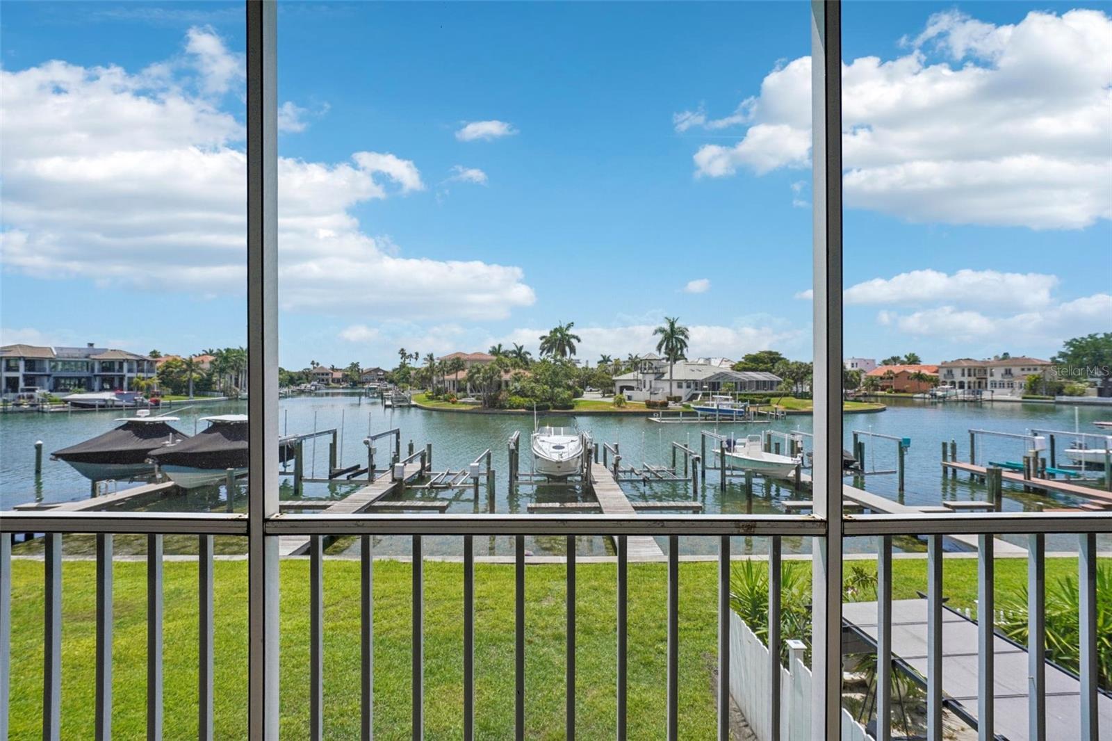 637 PINELLAS BAYWAY #105, TIERRA VERDE, FL, 33715