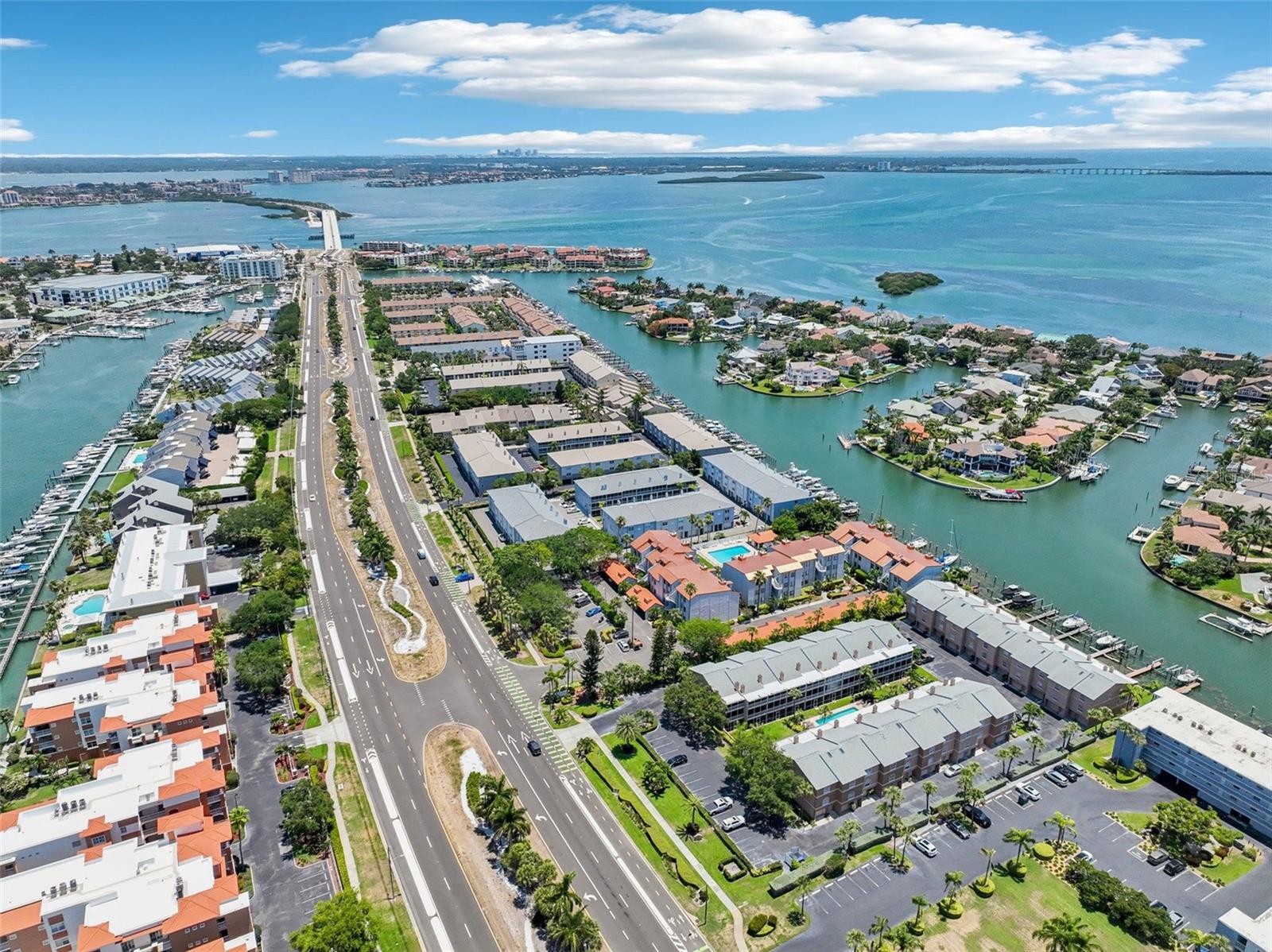 637 PINELLAS BAYWAY #105, TIERRA VERDE, FL, 33715
